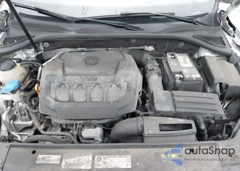 2018 Volkswagen Passat 2.0T Se из США, поврежденный, VIN 1VWBA7A32JC038351